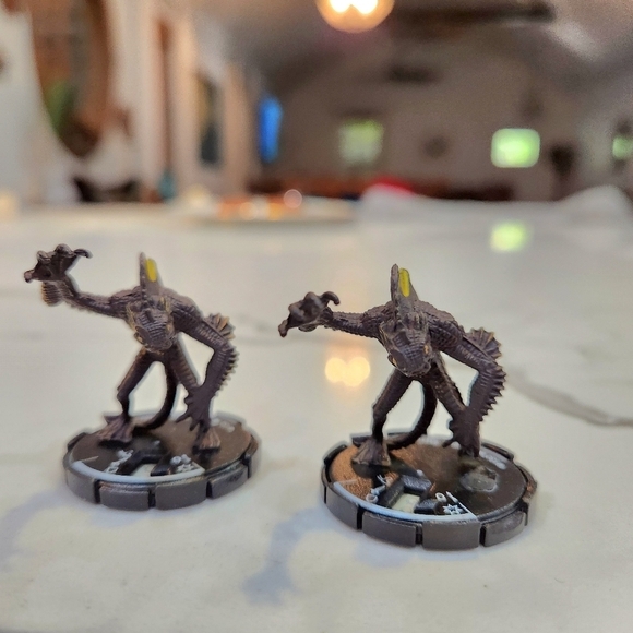 Wizkids Dials Plastic Painted Figure Toy Lot - Picture 6 of 11